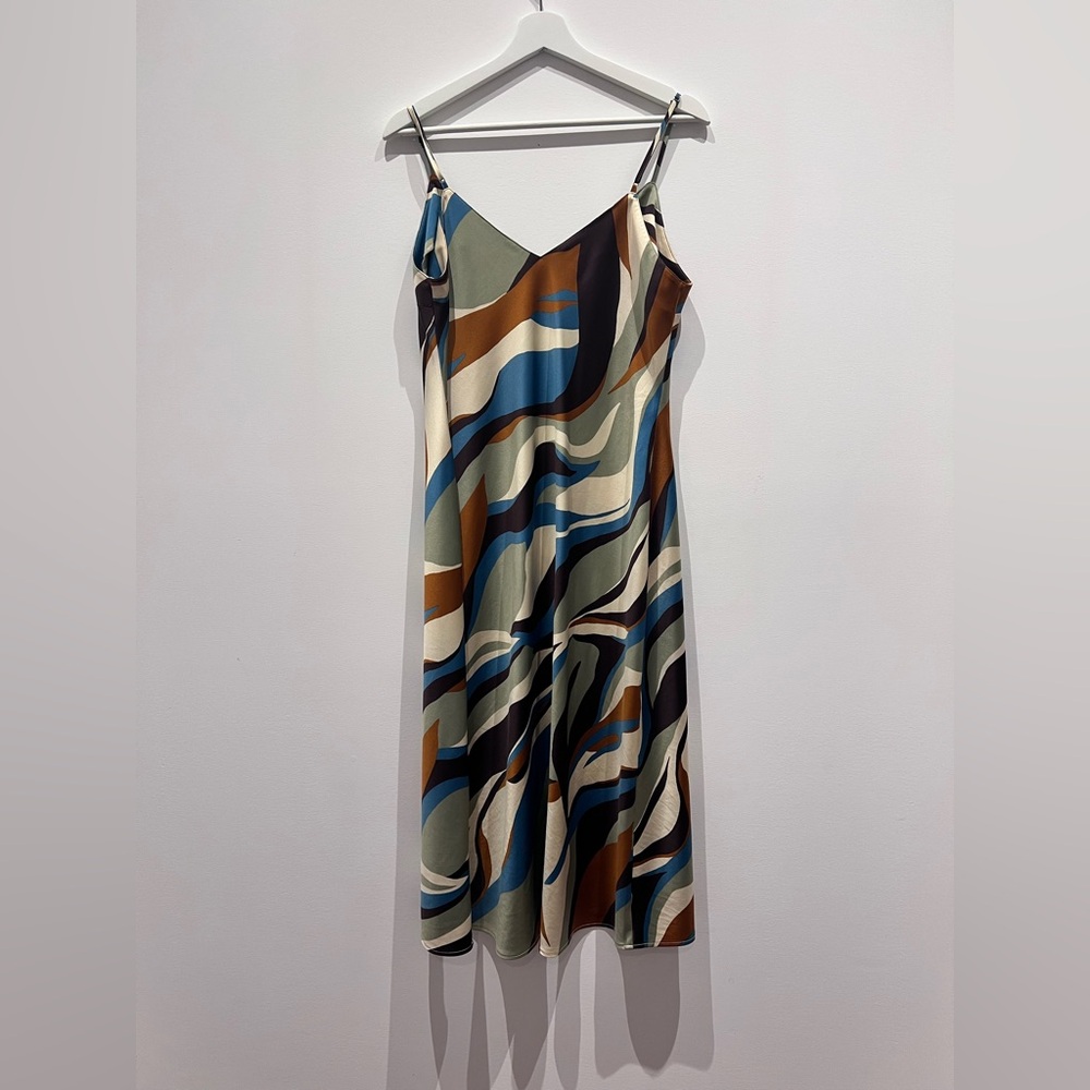 Dynamite Multicolor Swirl Midi Dress